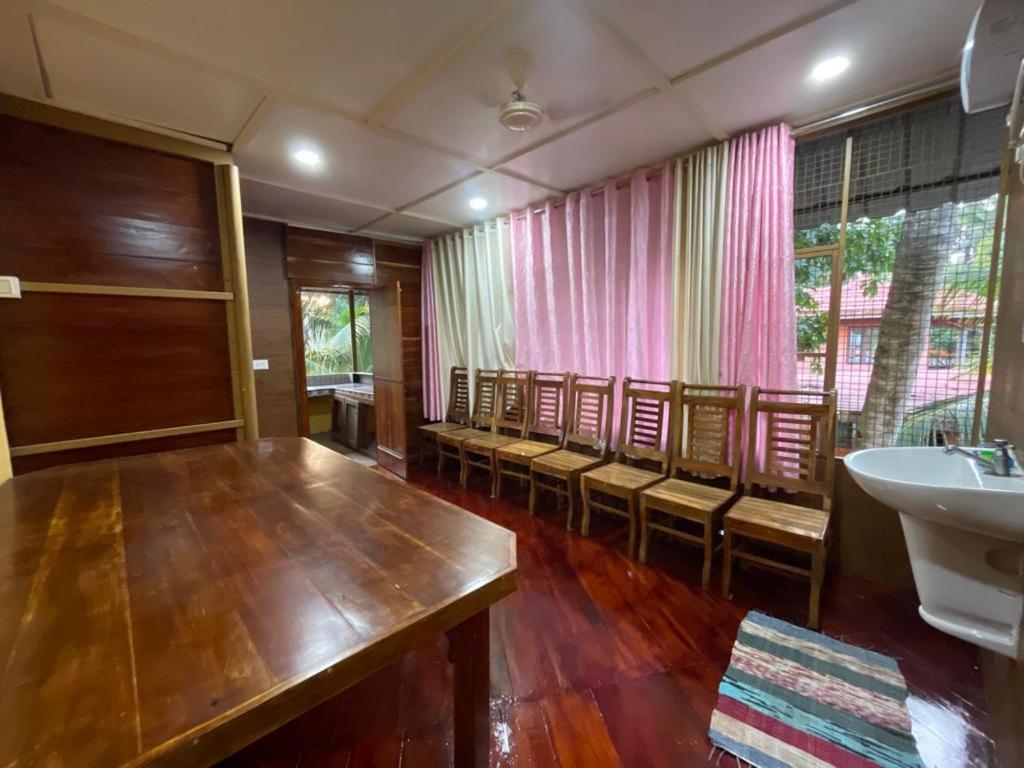 Mundromocktail Tourist Home Sasthamcotta 外观 照片